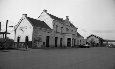 Buizingen - DIEU F0260.jpg